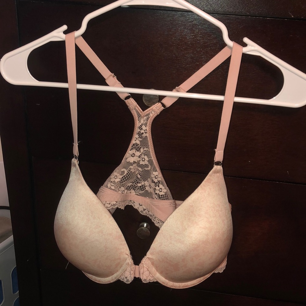 Lace razorback bra